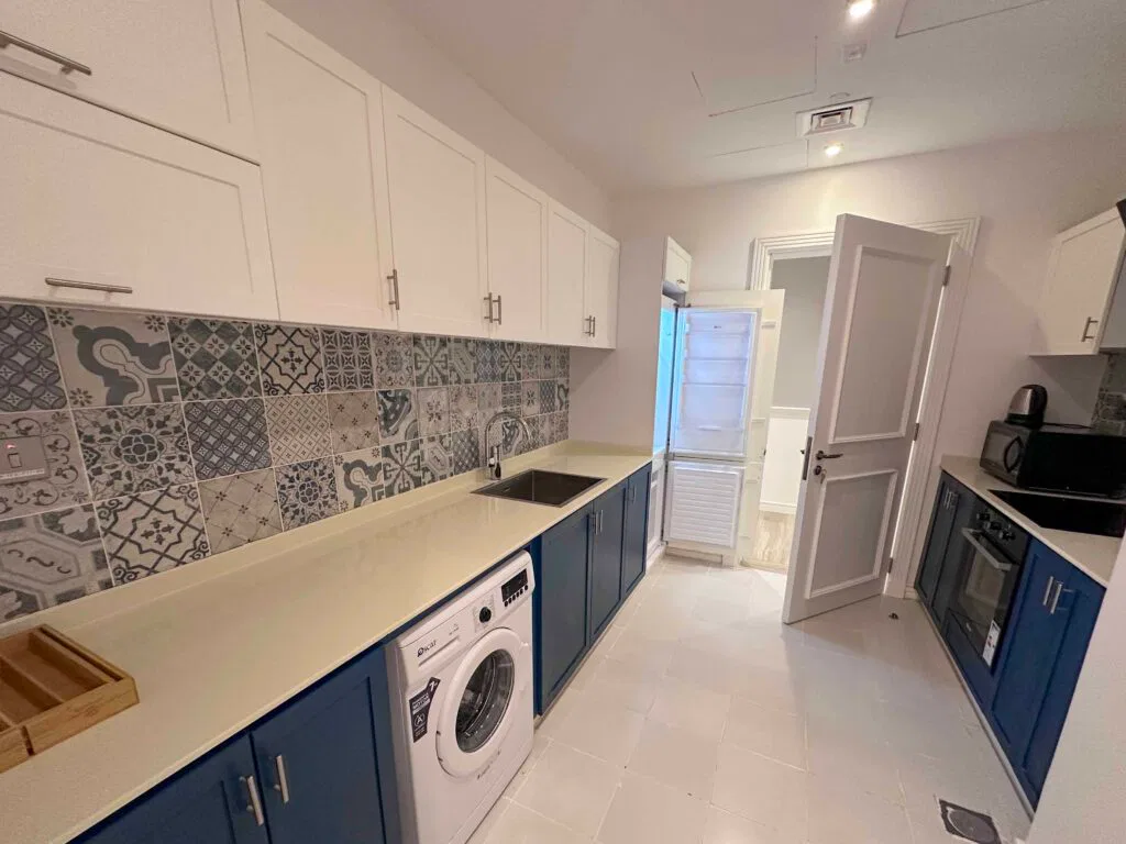 2 Bedroom Apartment Fully Furnished in Doha, Unit 711A – 6